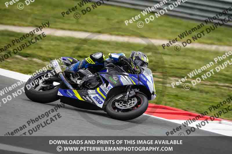 cadwell no limits trackday;cadwell park;cadwell park photographs;cadwell trackday photographs;enduro digital images;event digital images;eventdigitalimages;navarra;no limits trackdays;peter wileman photography;racing digital images;trackday digital images;trackday photos
